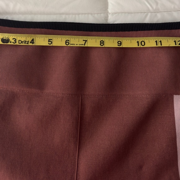 Fabletics leggings/tights - Picture 4 of 5